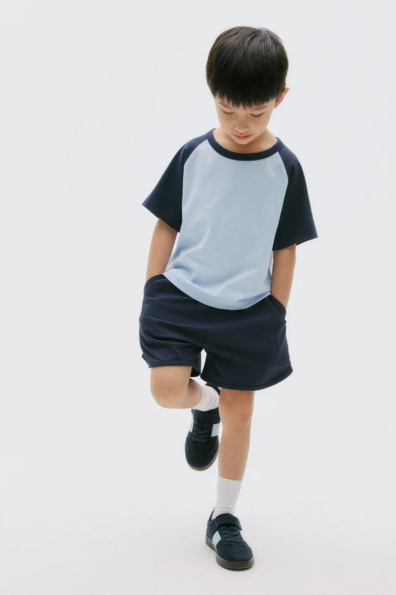 اتش اند ام تي-شيرت من قماش كولماكس®